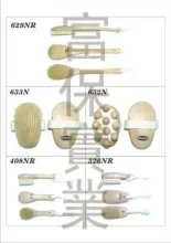 符合人体工学设计的握把，加上柔软、圆润的按摩珠与刷毛，让您轻松享受沐浴SPA