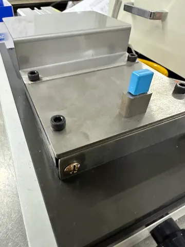 氣動式零件線腳切斷機