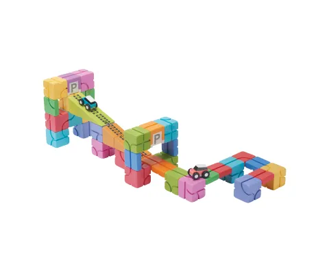 Qbi Magnetic Cubes マグネティック キューブ キッズプラス Amazon.co.jp: Qbitoy(QBI) PLUS 33ピース 車4台入り キッズ