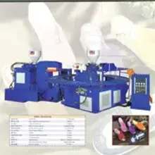 Shoes Machine : F-202 Two-color Plastic Shoes Injection Molding Machine