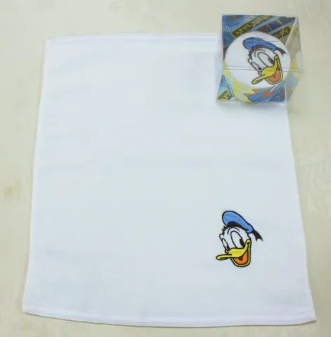 唐老鴨蛋糕毛巾