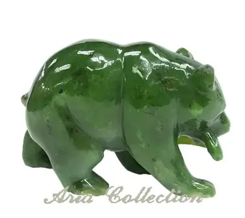 台灣玉雕件- 抓魚的熊