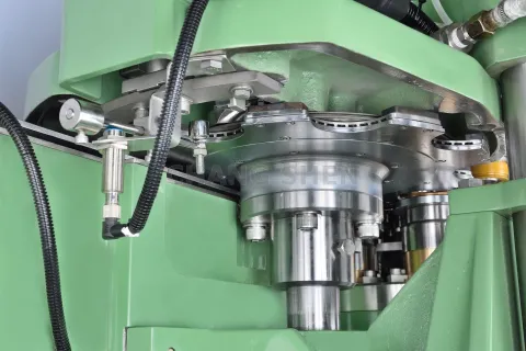 高速自動封罐機, 封蓋機, 飲品, 錫罐, 馬口鐵, 鋁罐, 包裝罐