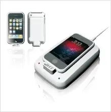 iPhone 3/3GS Wireless Battery Pack & Charger