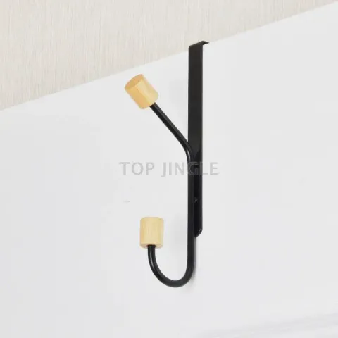 黑金屬線門後掛勾與橡膠木頭