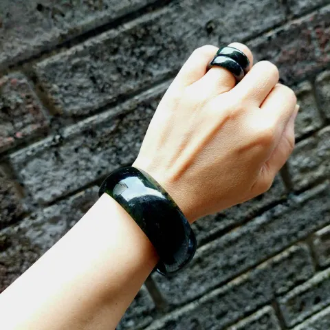 JadeStyle Jewelry Black Charm Wide Version Jade Bracelet, 100