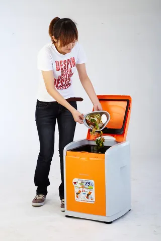 Earth System - Food Waste Fertilizer Maker