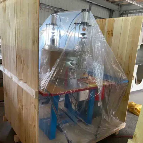 高週波塑膠熔接機 T型/FA型