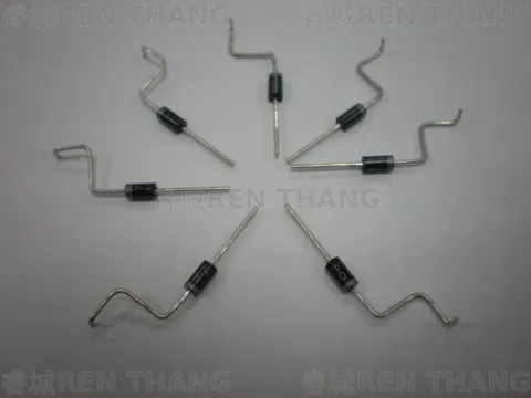 電阻成型機 (M型- 引腳打Kink成型) 
