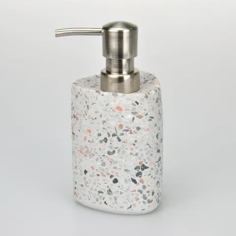 水泥三角造型乳液罐