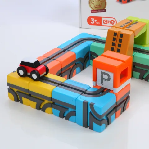 Qbi Magnetic Cubes セット Amazon.com: QBI Toy 2 Sets Combo