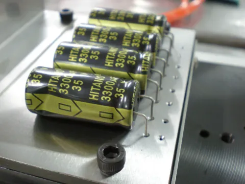 AR-110 氣動式零件切脚機