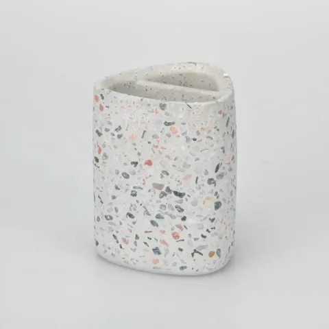 水泥三角造型牙刷罐