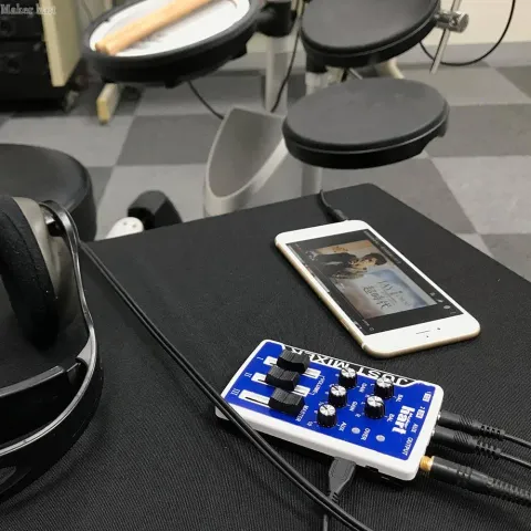 Maker Hart Mini Stereo Music Mixer Just Mixer Blue